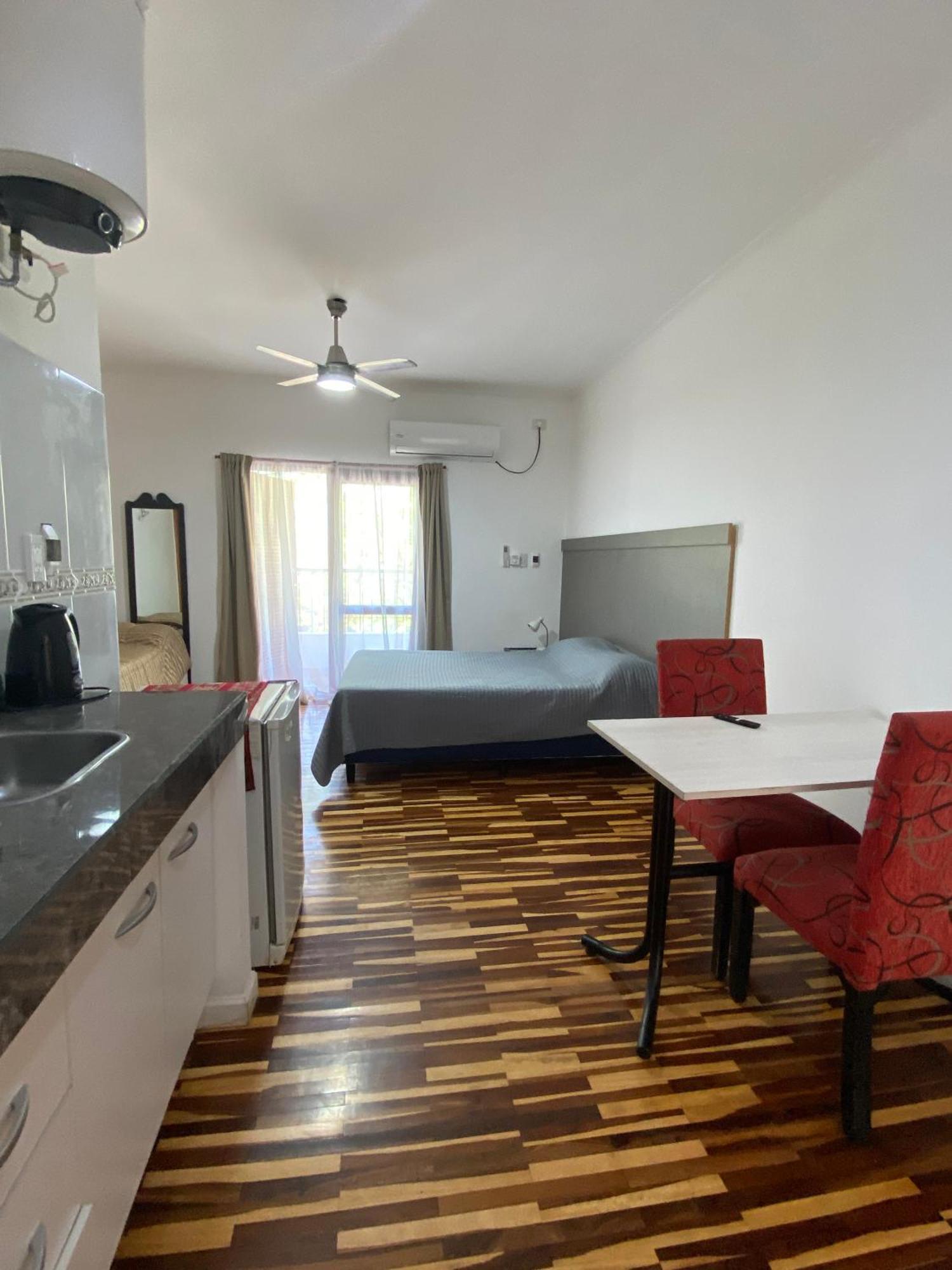 Appartement Temporarios Saenz Pena à Roque Sáenz Peña Extérieur photo